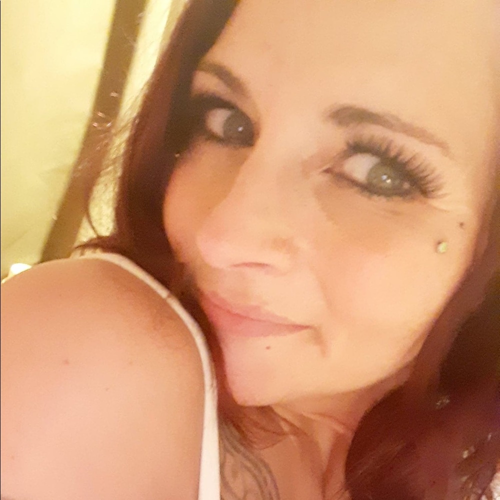 Meet your Posher, Krystal